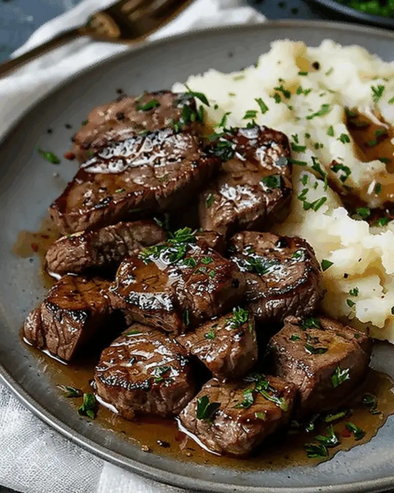 Garlic Butter Beef Bites with Creamy Mashed Potatoes