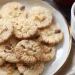 Fragrant Almond Shortbread Cookies