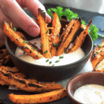 Crispy Baked Carrot Fries With Sriracha Dipping Sauce