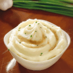 Garlic Mashed Potatoes & Savory Gravy
