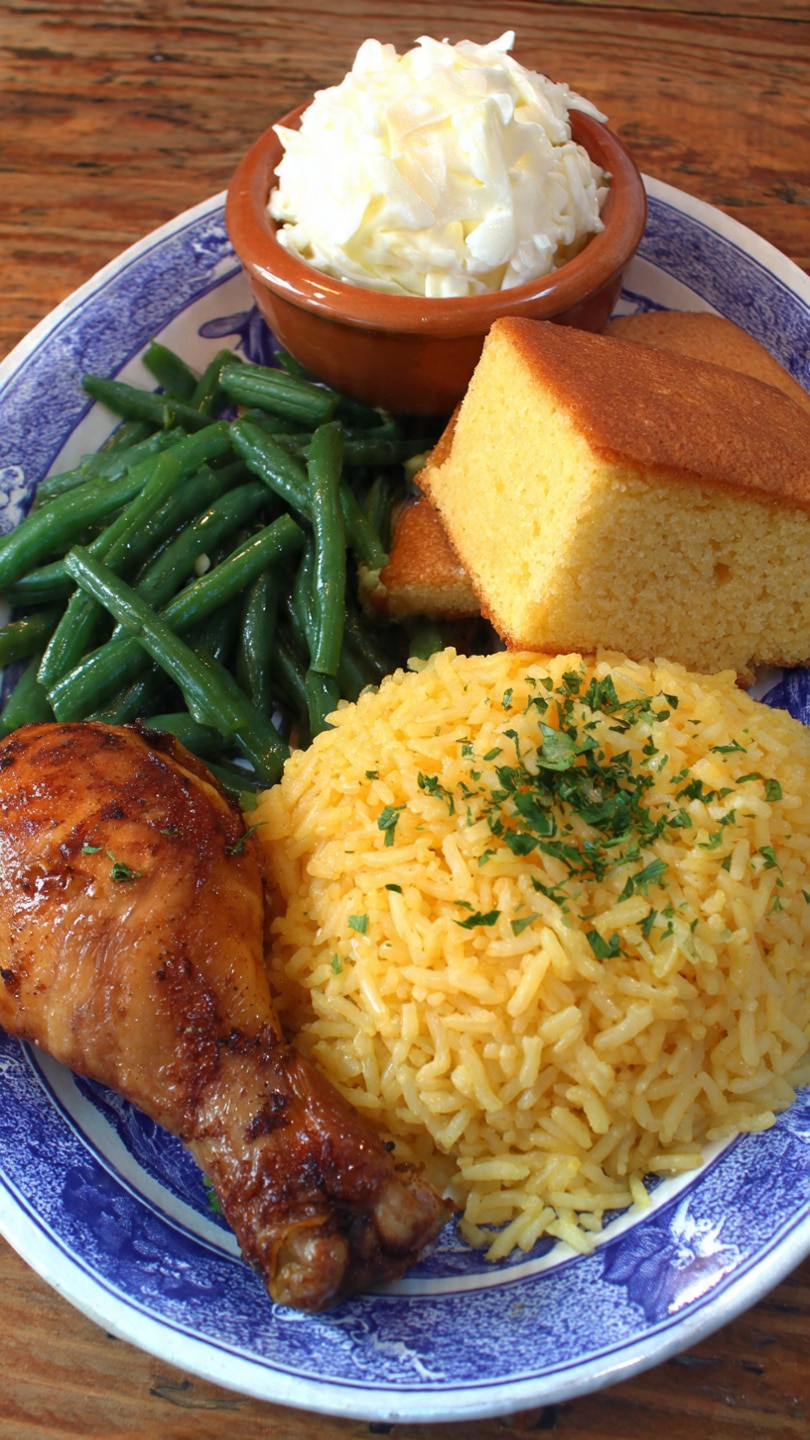 Garlic Butter Drumsticks with Yellow Rice