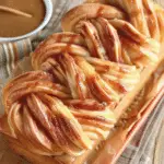 Cinnamon Pull-Apart Bread