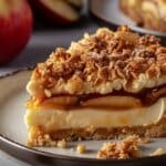 Apple Cheesecake Cinnamon Crumble