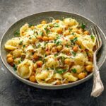 Pasta e Ceci Recipe (Pasta with Chickpeas)