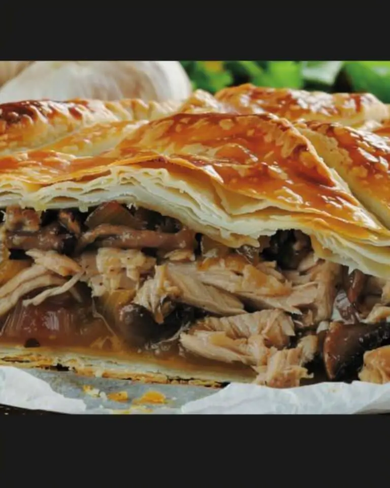 Québec’s Chicken Tourtière