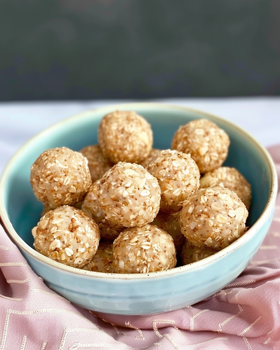 5-Ingredient Cashew Energy Balls