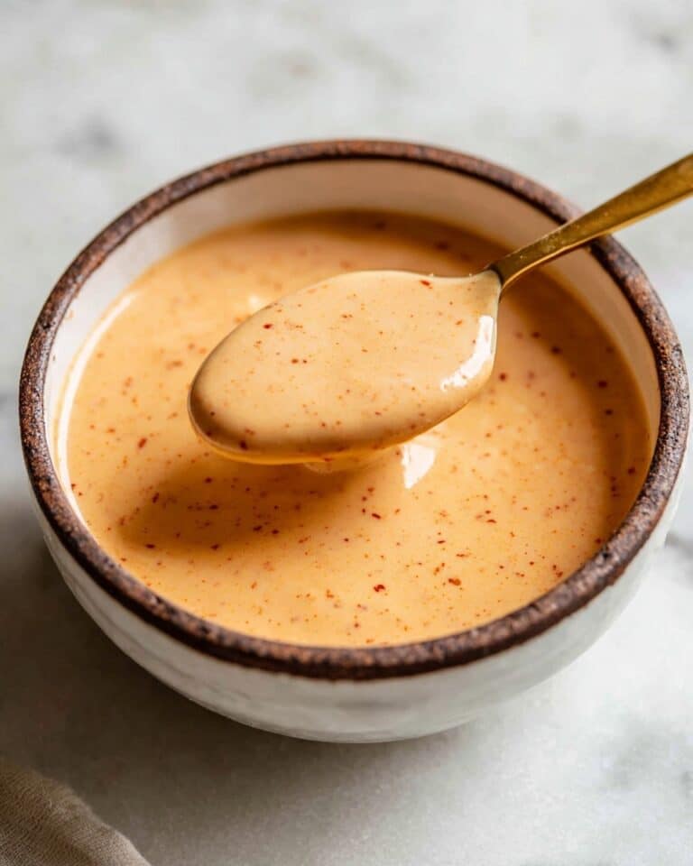 Homemade Peri-naise: Creamy Portuguese Pink Sauce for Burgers, Wraps, and Dips Recipe