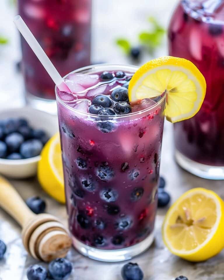 Refreshing Homemade Blueberry Lemonade