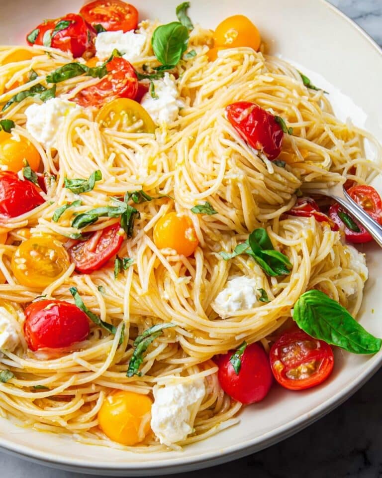 Easy Caprese Pasta Recipe