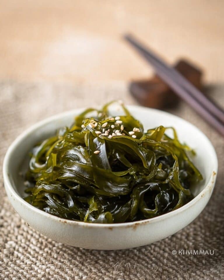 Korean Seaweed Stem Side Dish (Miyeok Julgi Bokkeum) Recipe