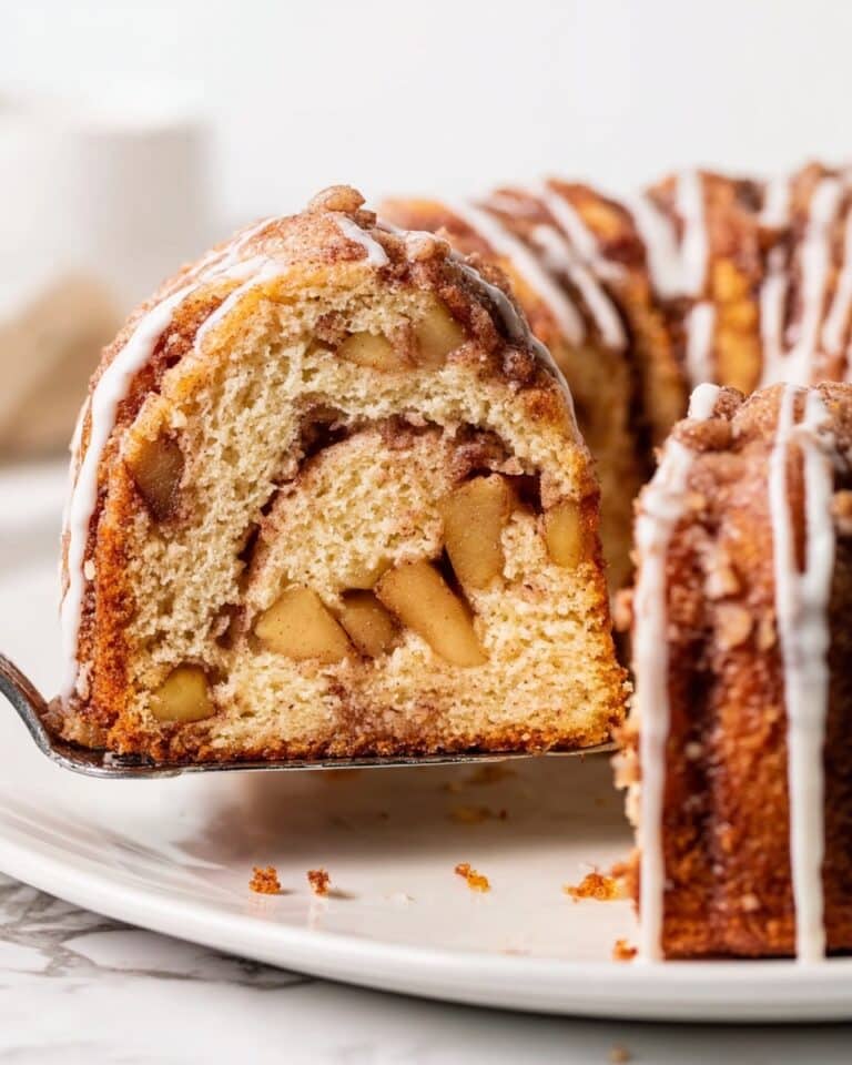 Cinnamon Peach Bundt Cake Recipe