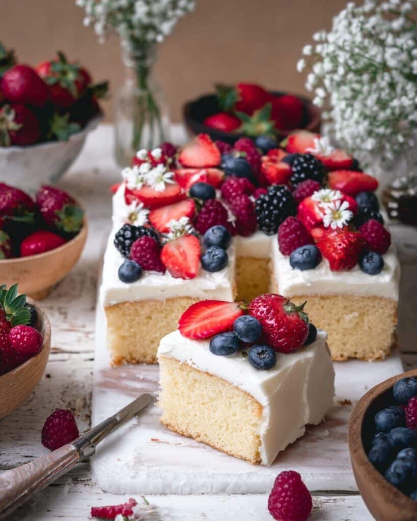 Berries and Cream Cake Recipe