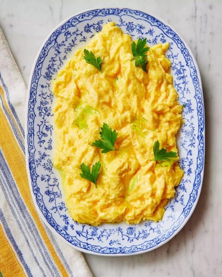 Turkish Carrot Salad with Yoghurt Recipe