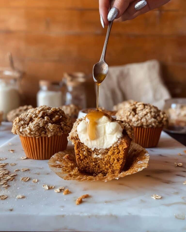 Pumpkin Cream Cheese Muffins with Cinnamon Crumble Topping Recipe