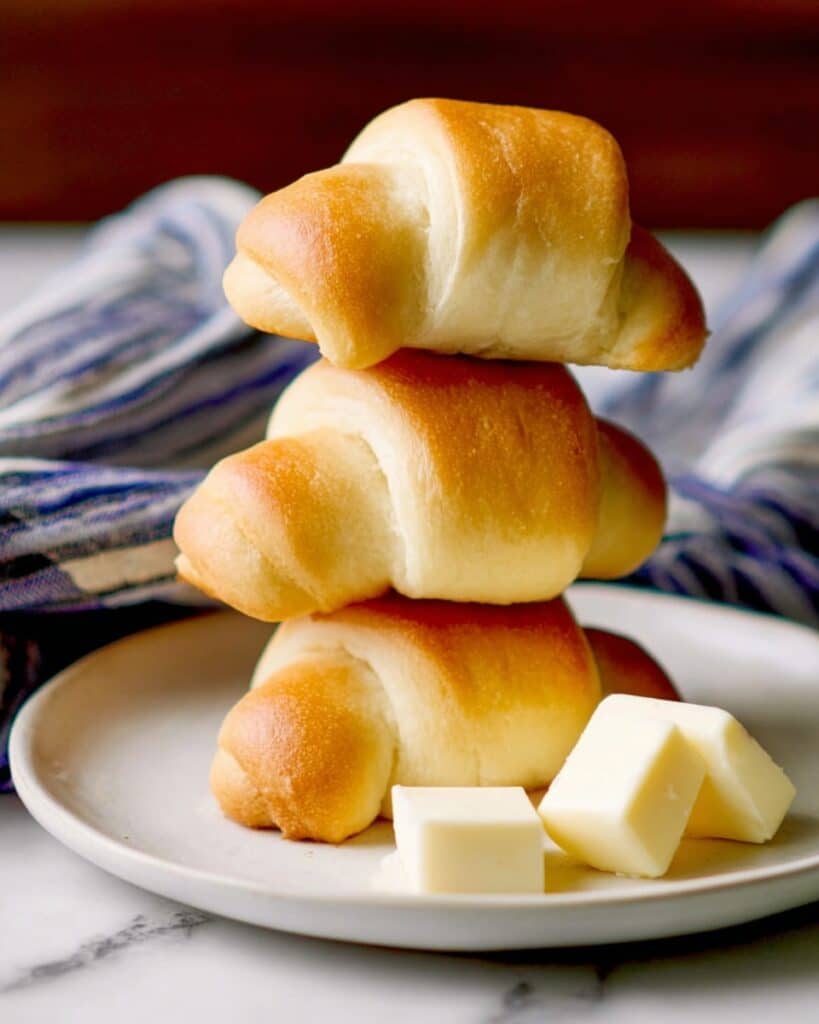 Homemade Dinner Roll Recipe