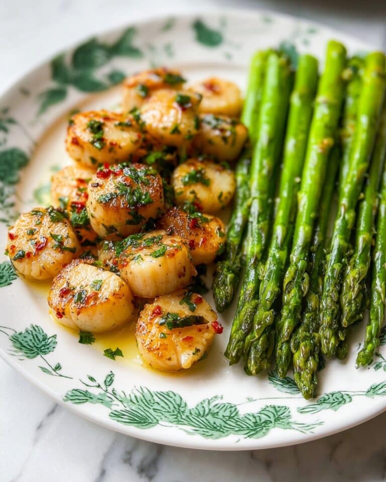 Garlic Butter Pan Seared Scallops Recipe