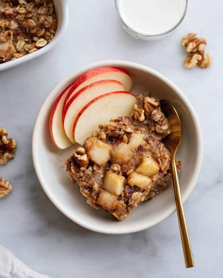 Cinnamon Baked Apple Oatmeal Recipe